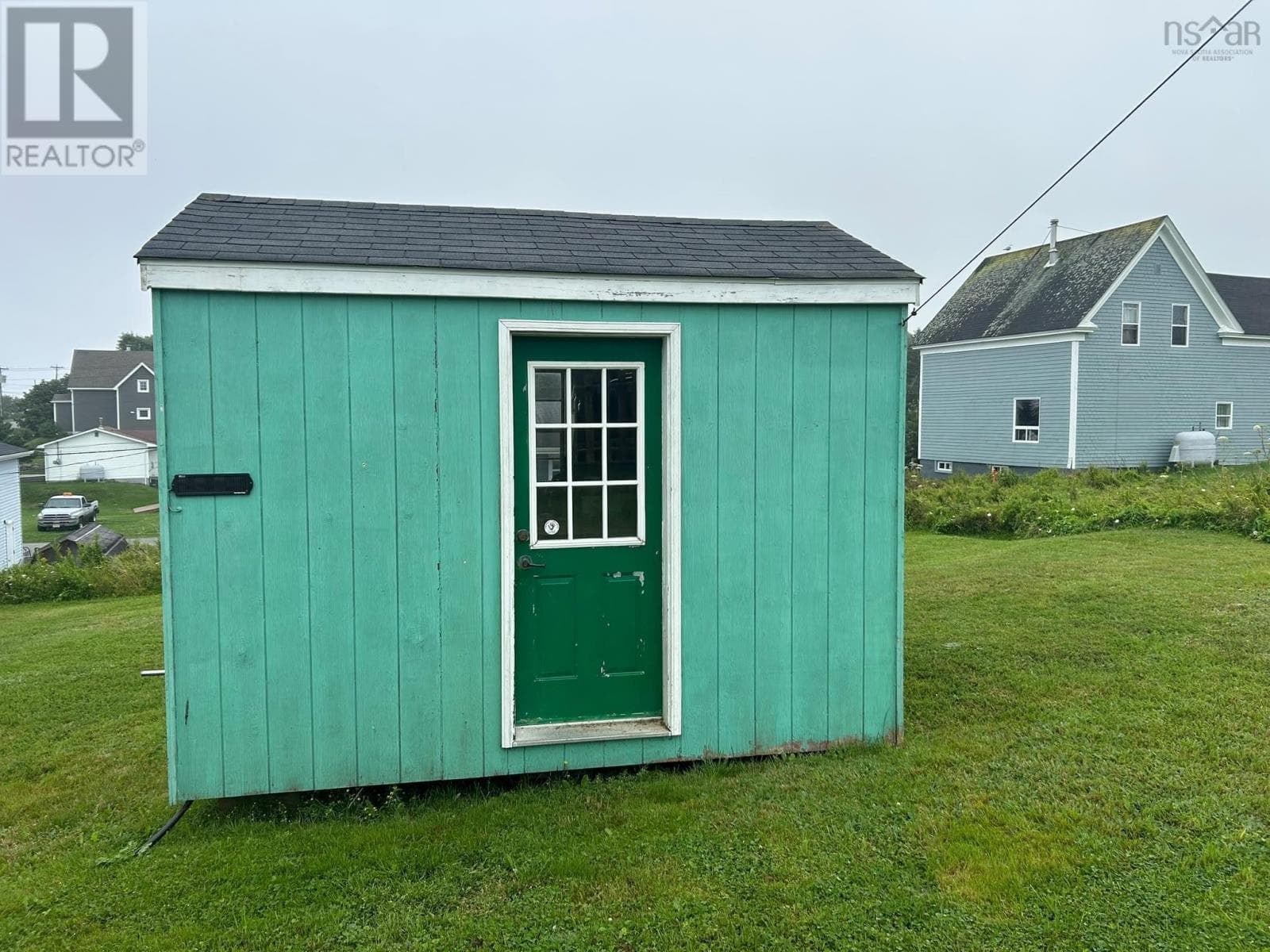 Ocean view home in the fishing village of Canso, photo 8