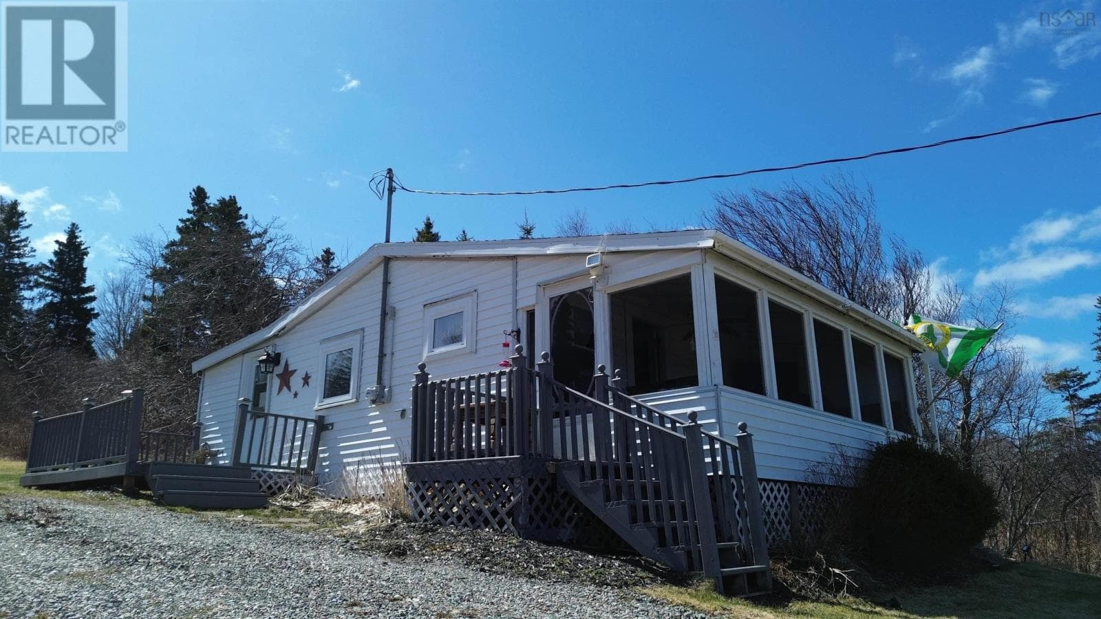 Summer cottage with lake views at Big Pond, photo 3