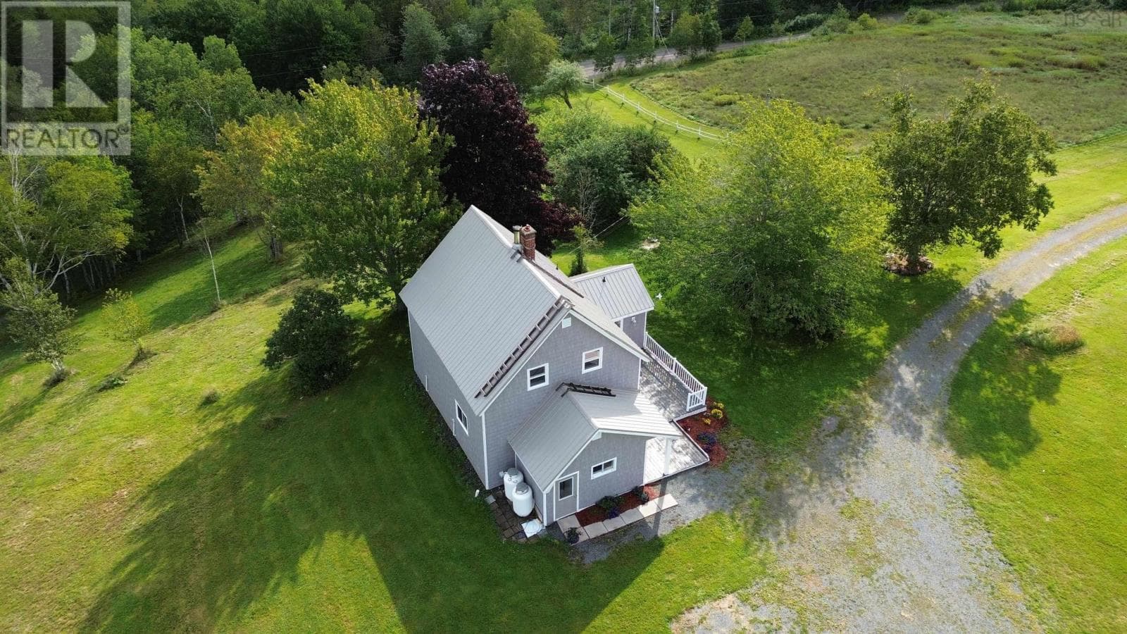 Renovated country home with barn near Antigonish, photo 7