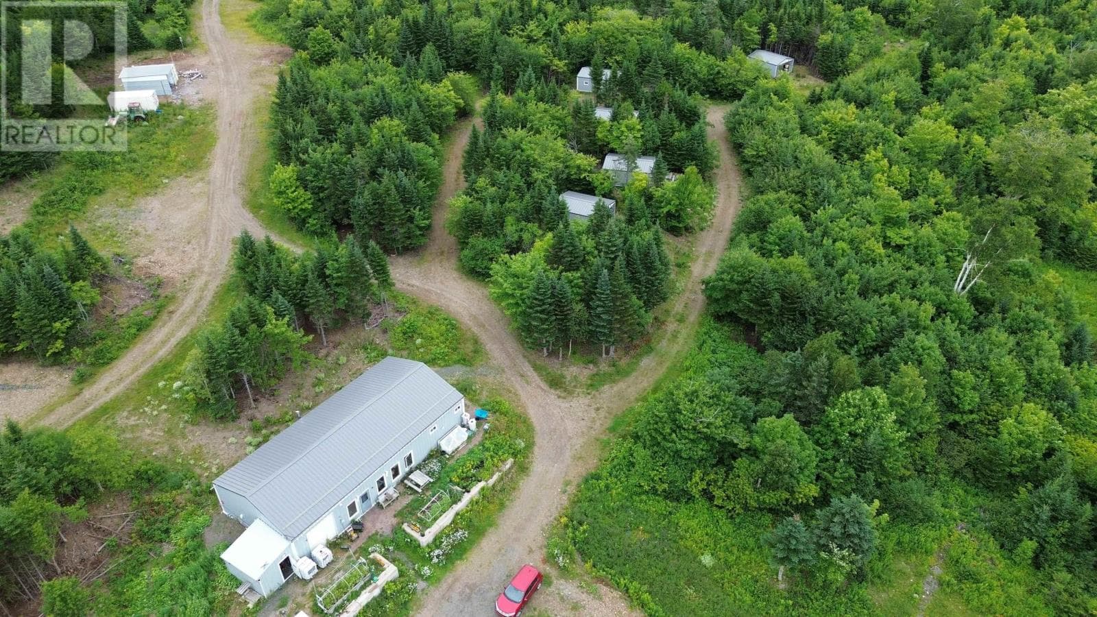 Off grid estate with five cottages near Whycocomagh, photo 1