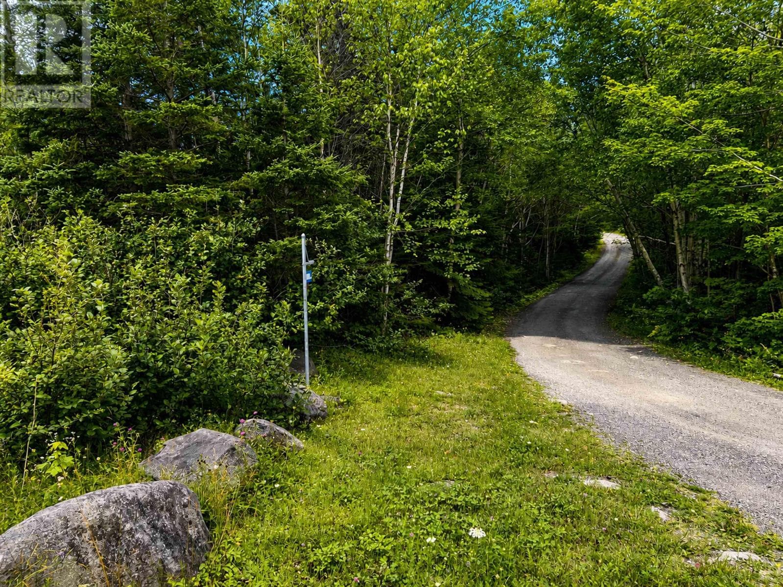 Sheltered waterfront lot in Auld's Cove, photo 3
